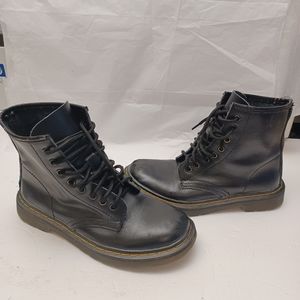 Combat black boots size 7